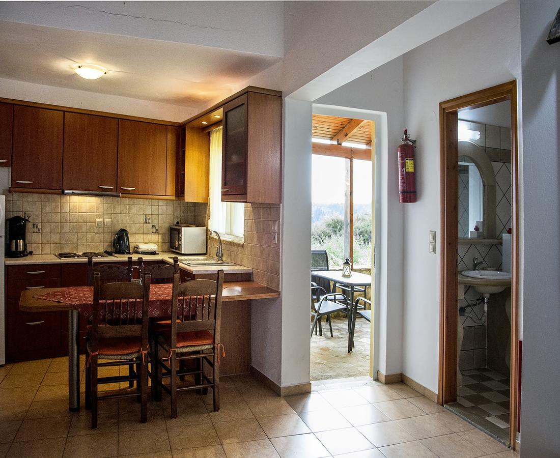 Plakalona Apartments Exopoli Ngoại thất bức ảnh