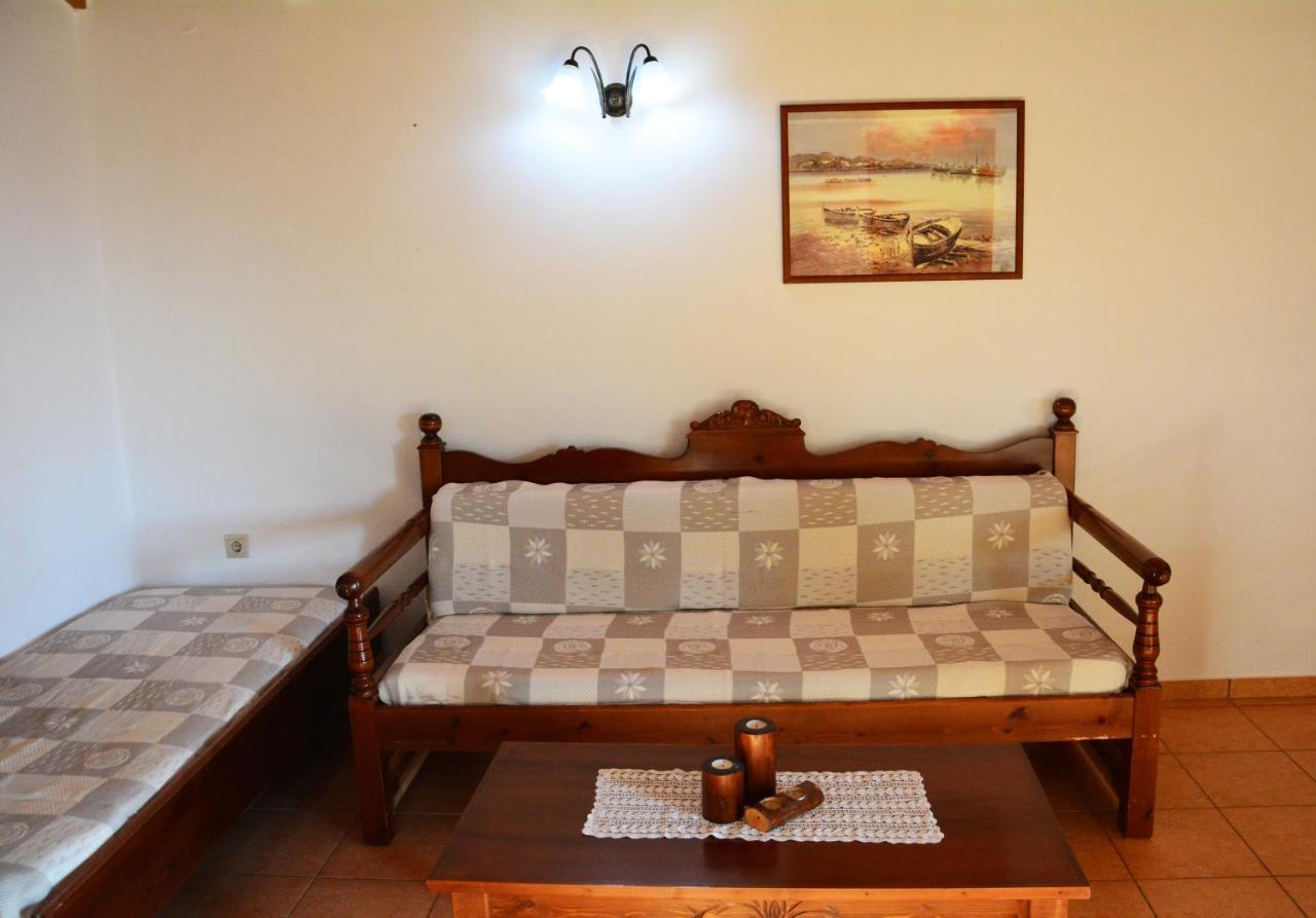 Plakalona Apartments Exopoli Ngoại thất bức ảnh