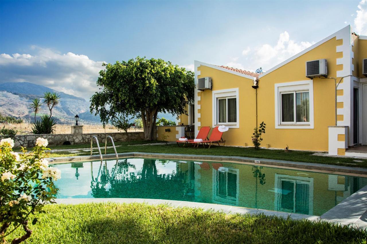 Plakalona Apartments Exopoli Ngoại thất bức ảnh